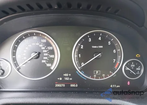 2015 BMW X3 xDrive28I z USA, uszkodzony, nr VIN 5UXWX9C59F0D56880